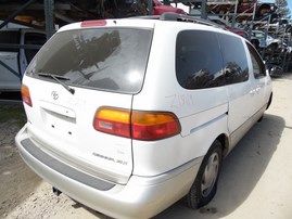 1998 TOYOTA SIENNA XLE WHITE 3.0L AT Z18119